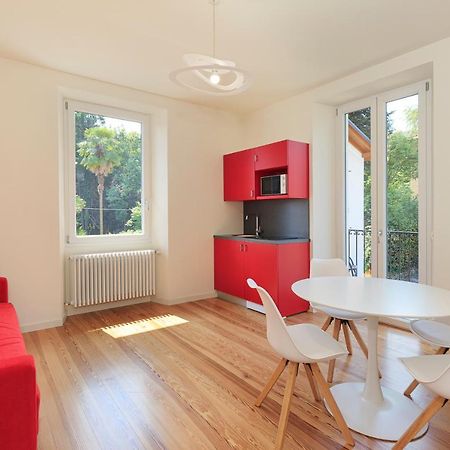Casa De Paoli Apartment สเตรซา ภายนอก รูปภาพ