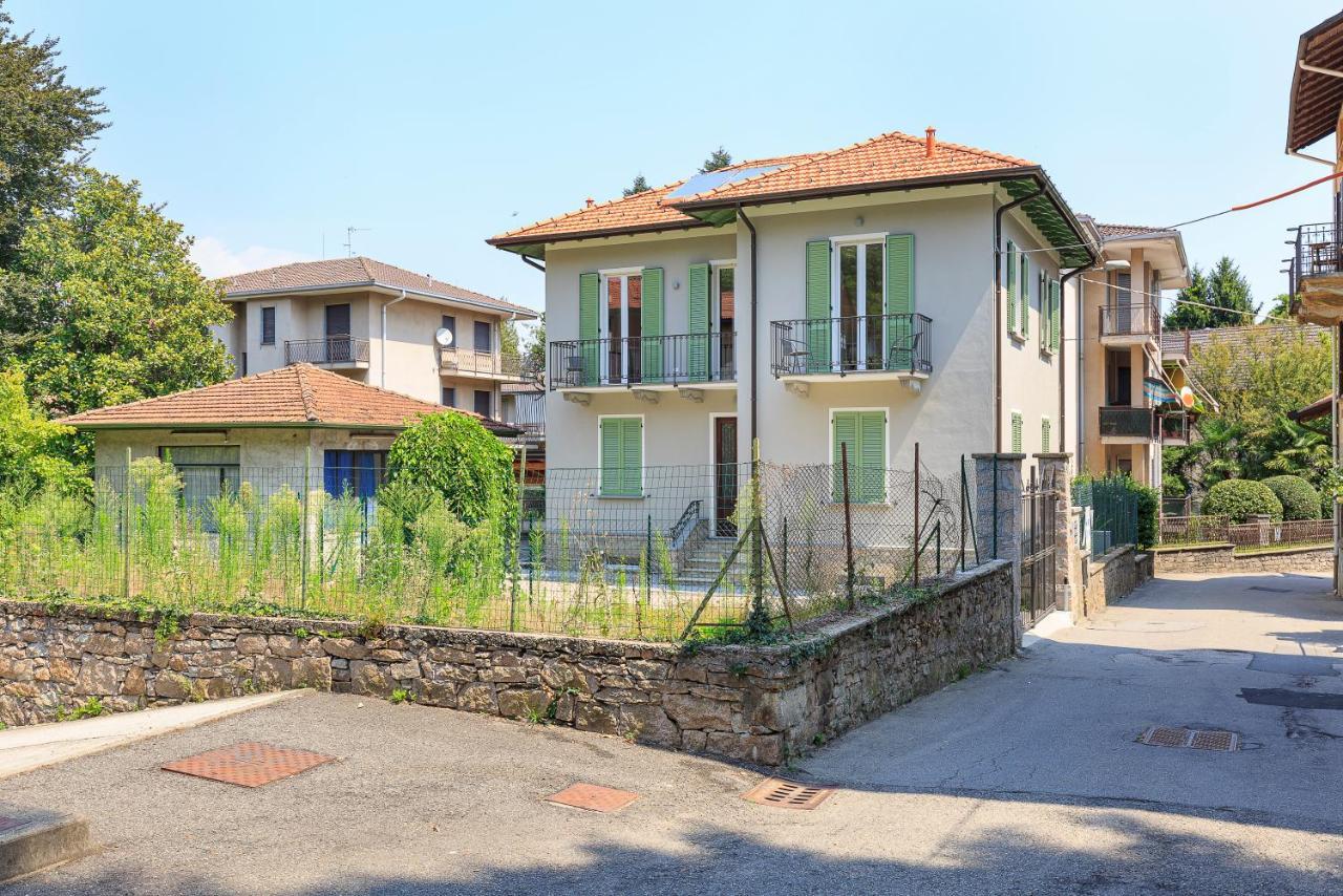 Casa De Paoli Apartment สเตรซา ภายนอก รูปภาพ